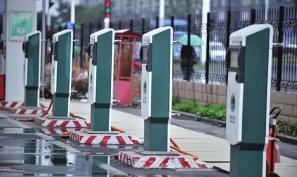 充電新政十大亮點 電動汽車充電設施建設指導意見發(fā)布.jpg